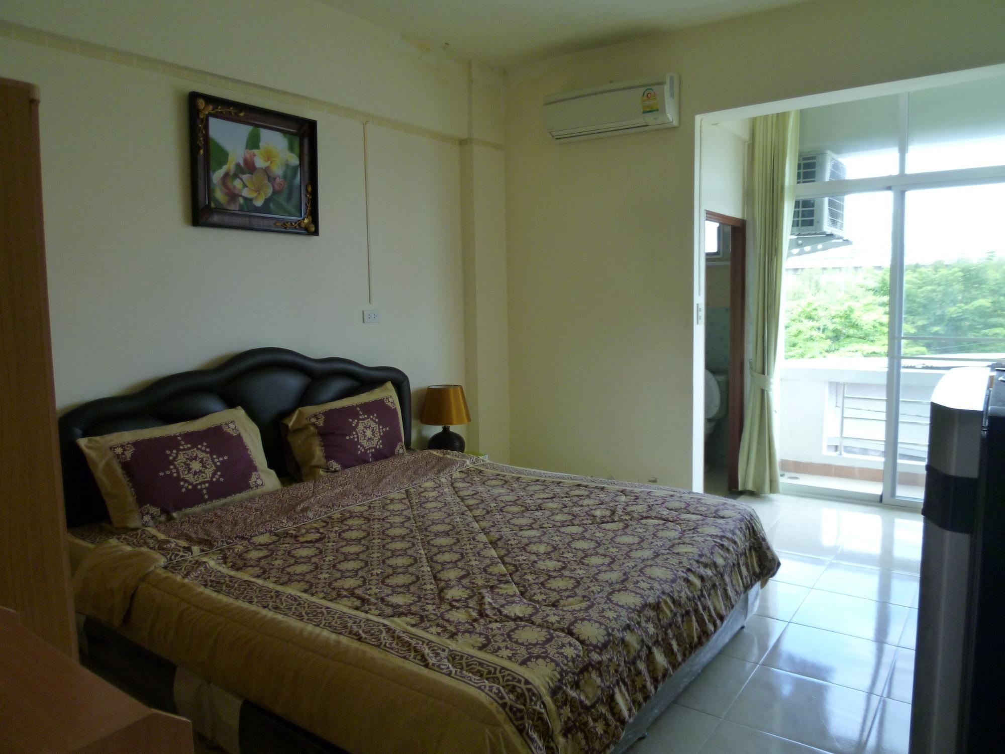 Vanlisut Hotel Ngamwongwan Nonthaburi Buitenkant foto