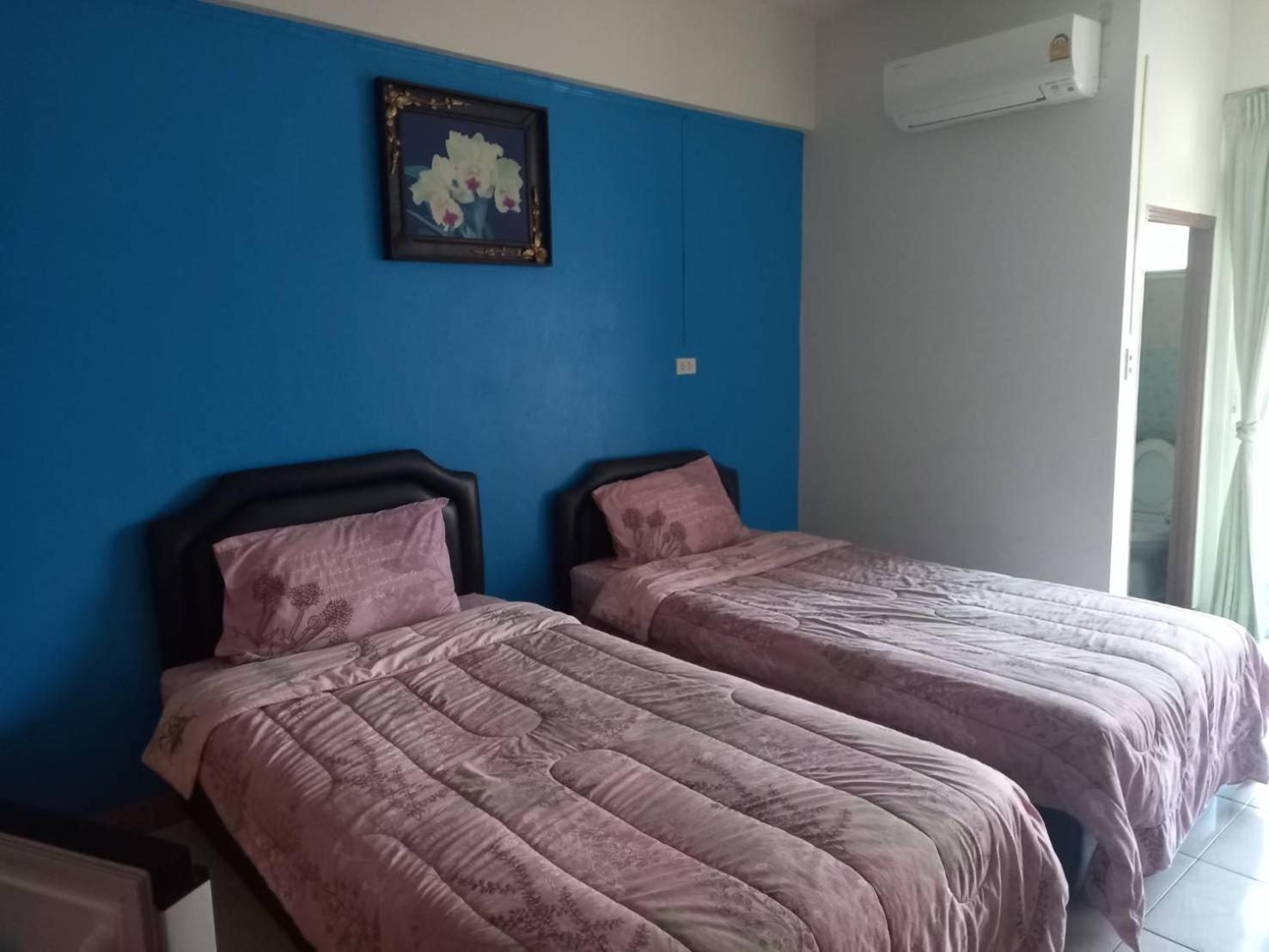 Vanlisut Hotel Ngamwongwan Nonthaburi Buitenkant foto