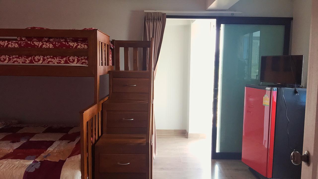 Vanlisut Hotel Ngamwongwan Nonthaburi Buitenkant foto