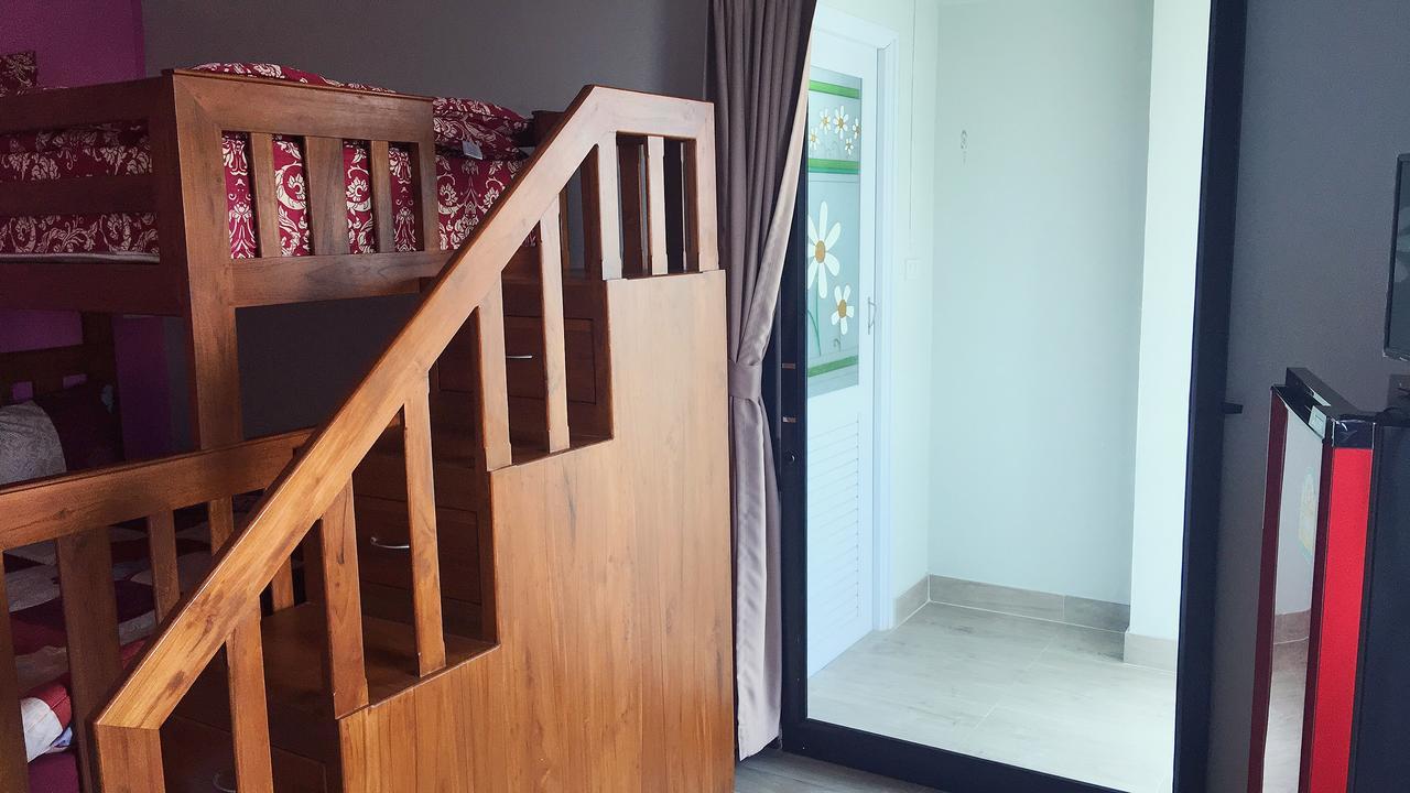 Vanlisut Hotel Ngamwongwan Nonthaburi Buitenkant foto